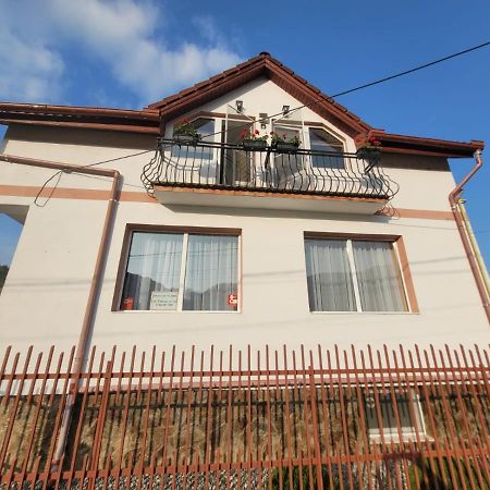 Vila Castelana Caciulata Eksteriør billede